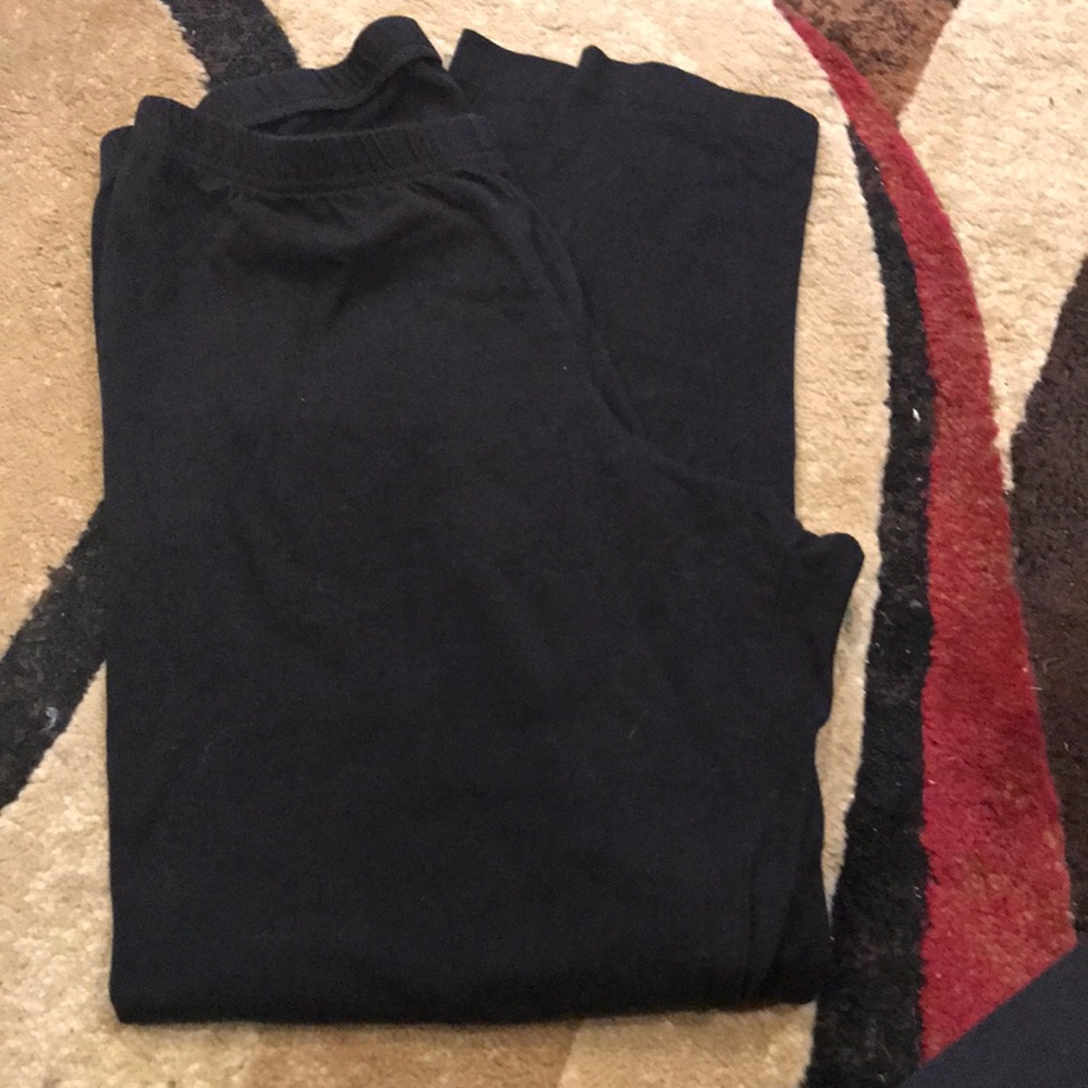 Black leggings